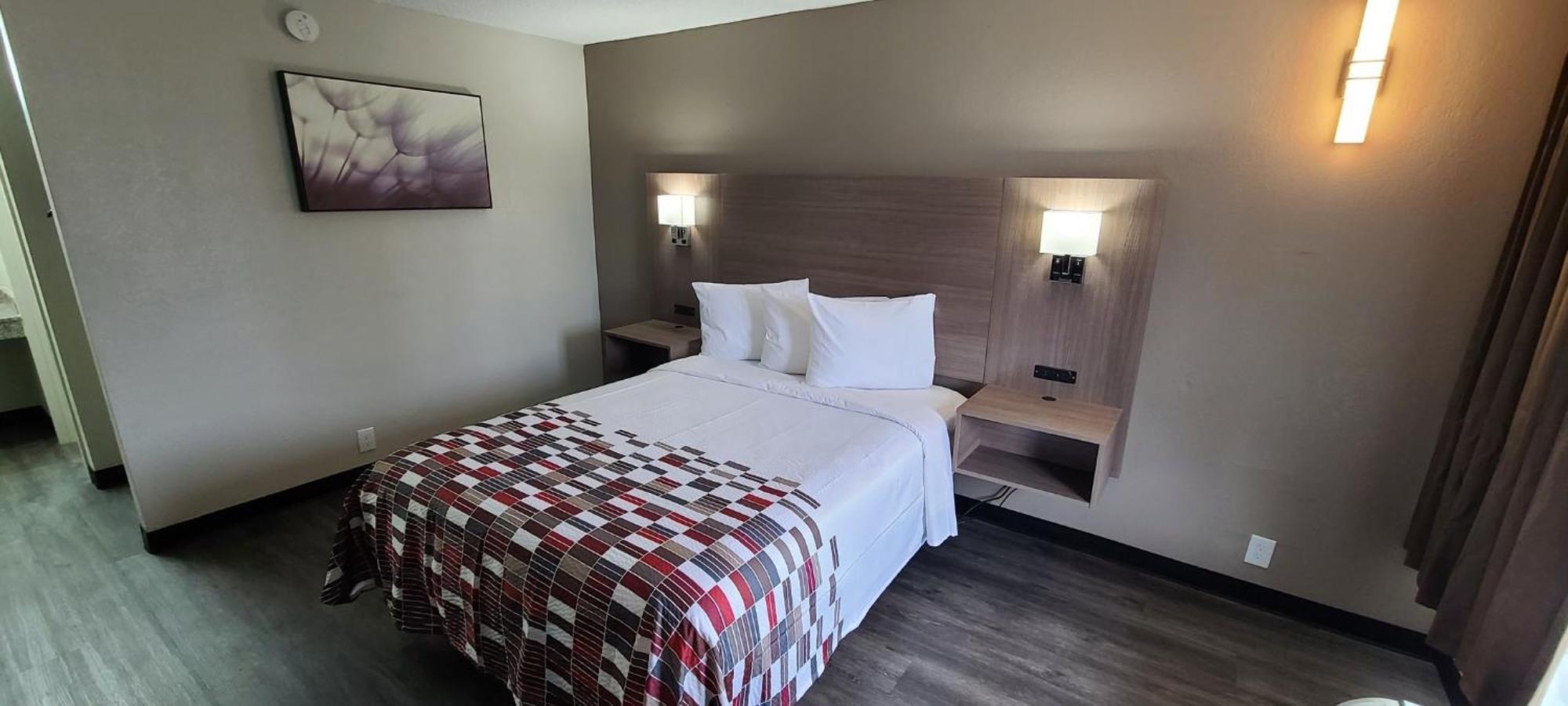 Red Roof Inn Charlotte - Airport מראה חיצוני תמונה
