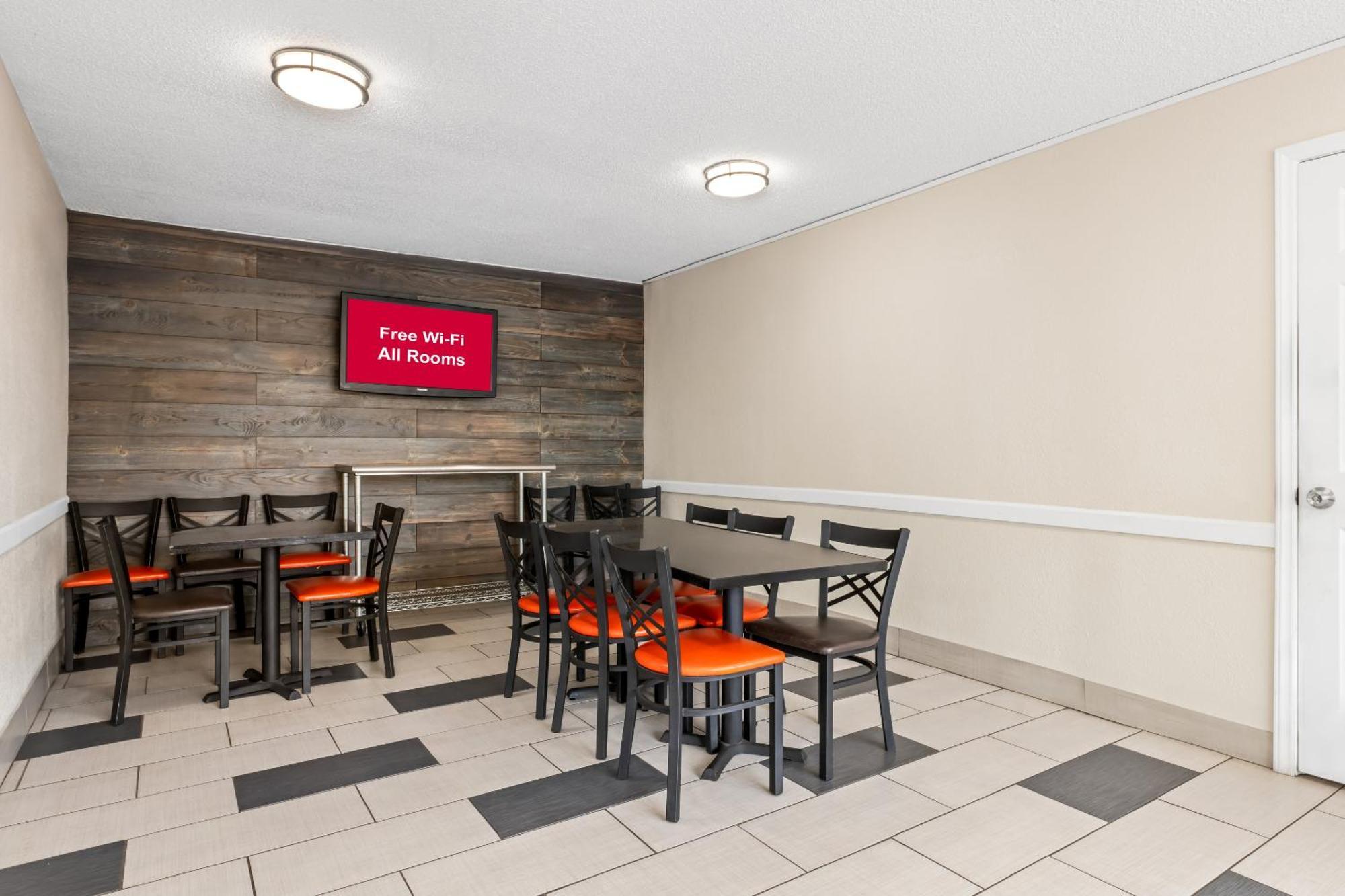 Red Roof Inn Charlotte - Airport מראה חיצוני תמונה