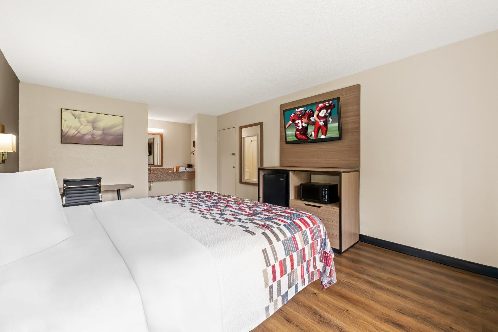 Red Roof Inn Charlotte - Airport מראה חיצוני תמונה